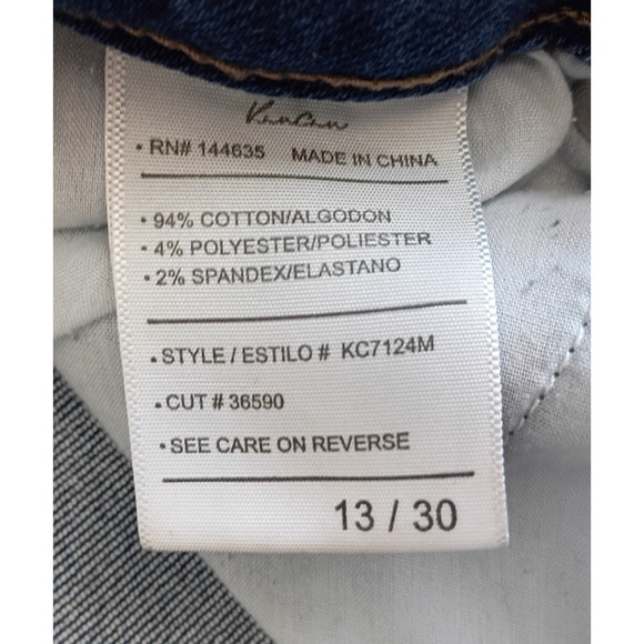 KanCan Women's Size 13/30 (33" Inseam) Mid Wash High Rise Flare Leg Blue Jeans - Picture 6 of 12